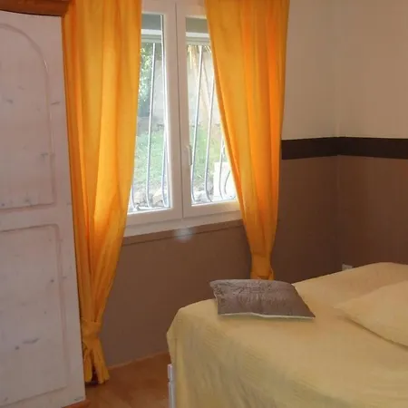 Maison Maria: Beachside With Private Pool And Jacuzzi Santa-Maria-di-Lota