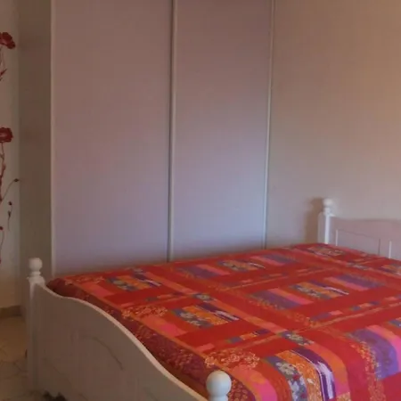 Maison De 2 Avec Piscine Privee Jacuzzi Et Terrasse A Maria Di Lota A 1 Km De La Plage 度假居 Santa-Maria-di-Lota