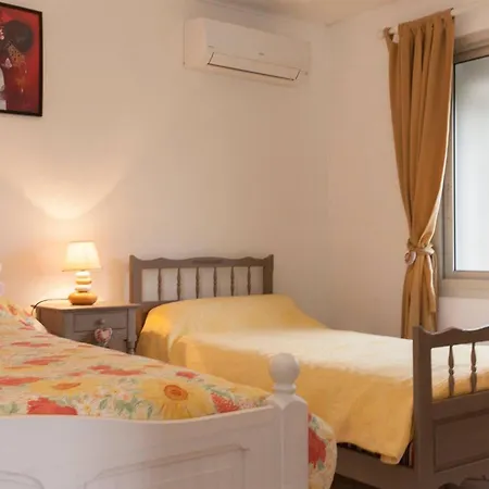 Maison De 2 Avec Piscine Privee Jacuzzi Et Terrasse A Maria Di Lota A 1 Km De La Plage * Santa-Maria-di-Lota
